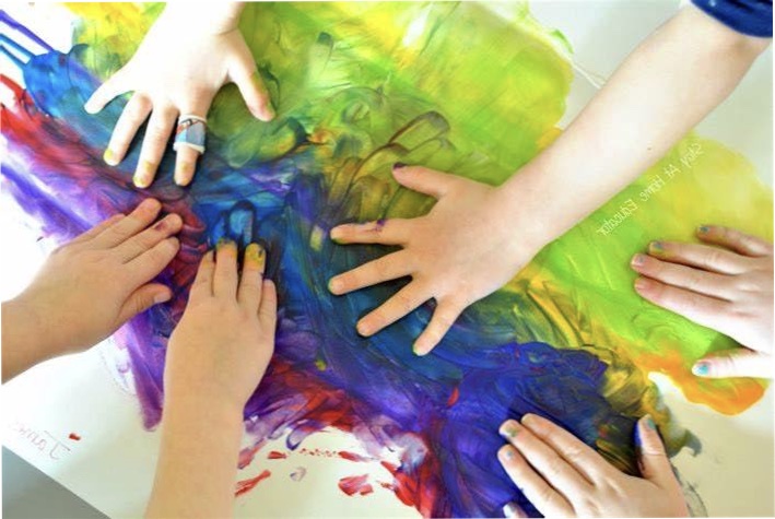 kids hands painting